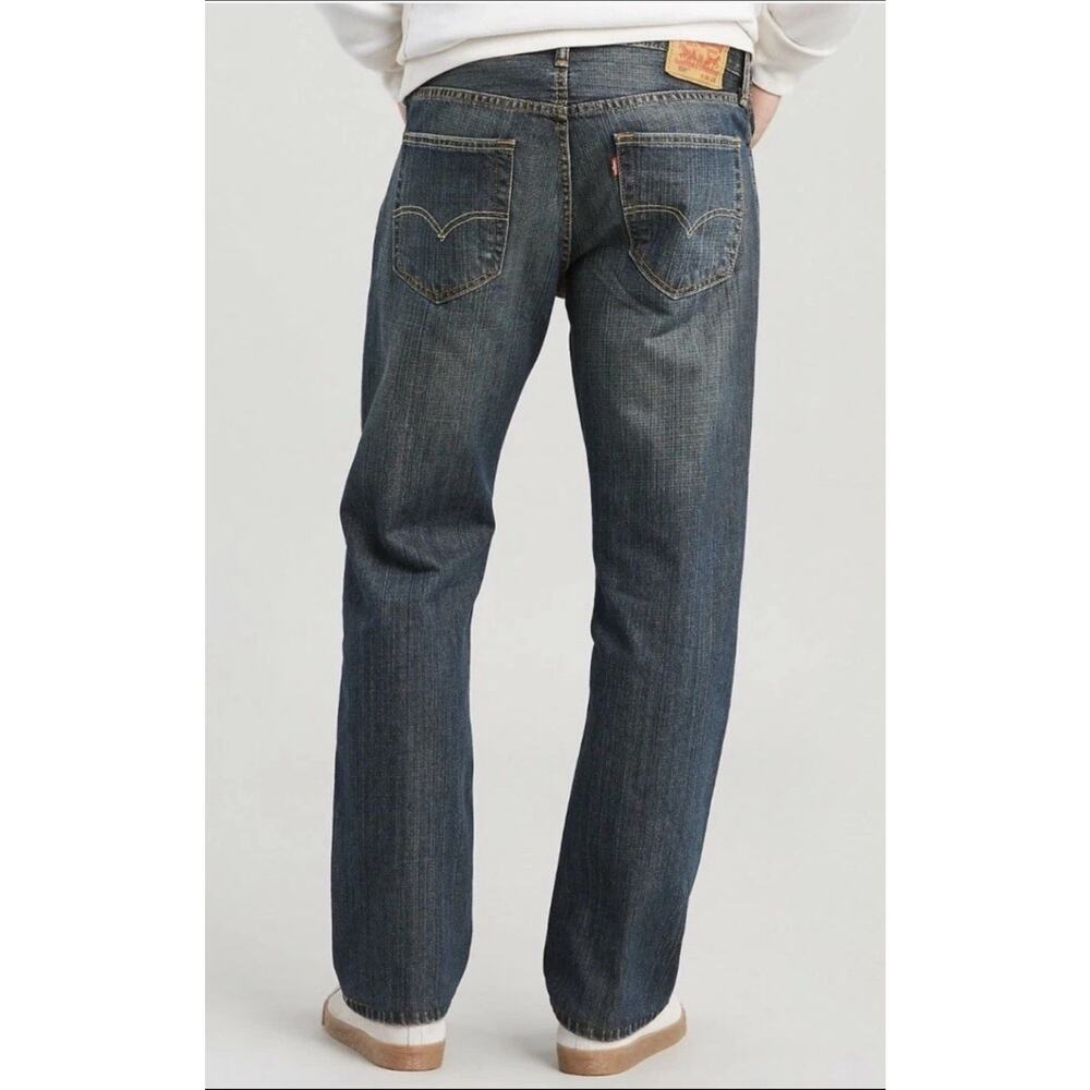 NWT Levi's Men's 559 Blue Relaxed Straight Fit Jeans Size 44x32 New